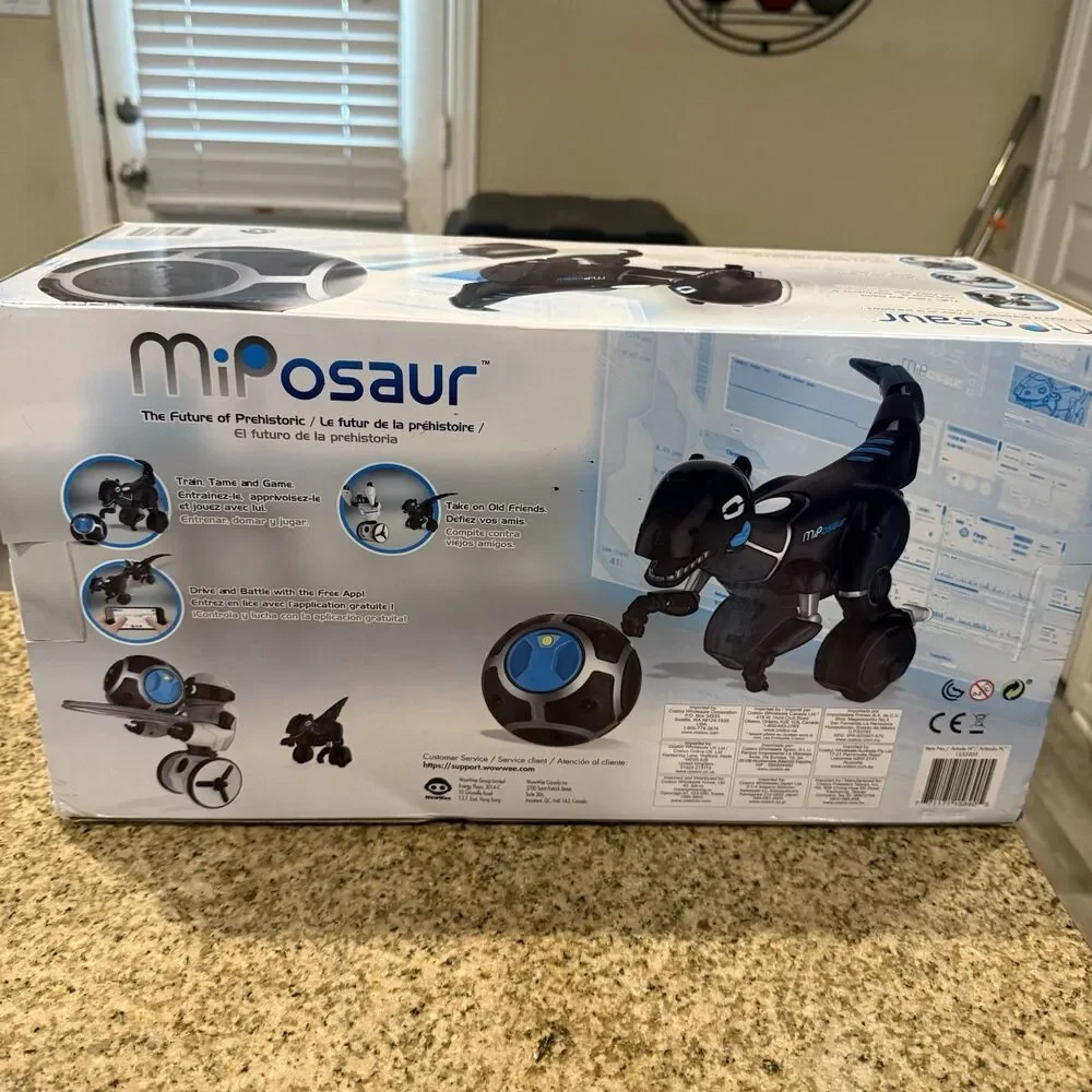 WOWEE MIPOSAUR INTELLIGENT ROBOT DINOSAUR TOY BRAND NEW OPENED BOX